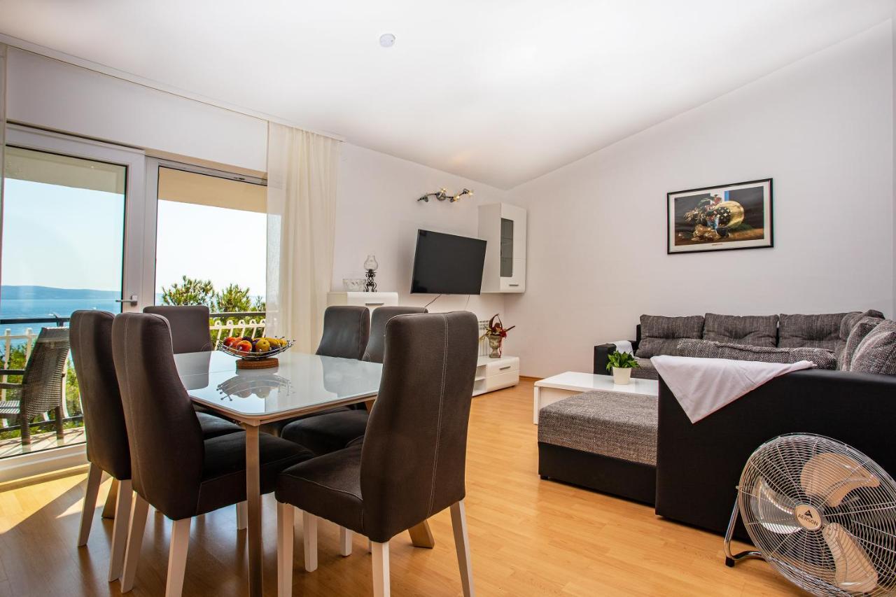 Apartments Adisa 奥米什 外观 照片