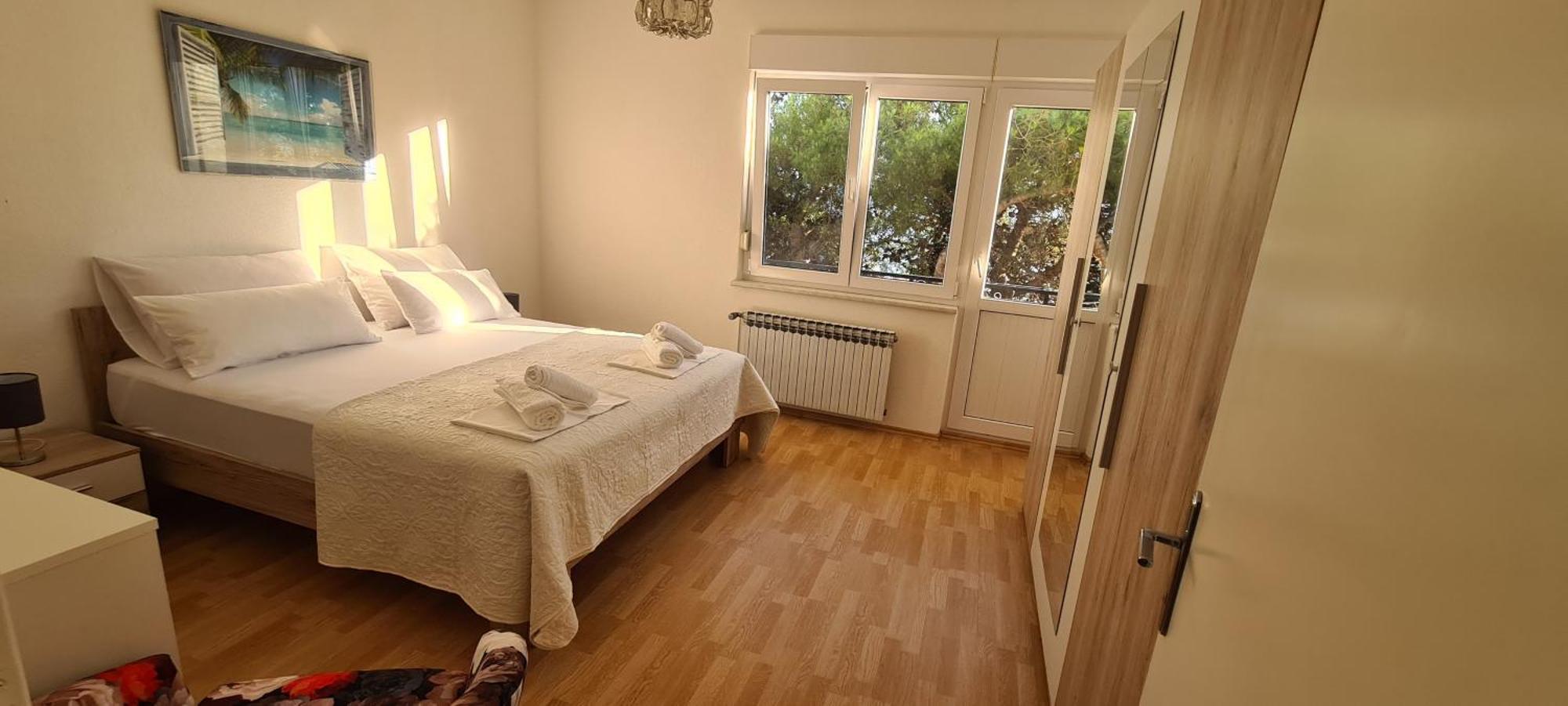 Apartments Adisa 奥米什 外观 照片